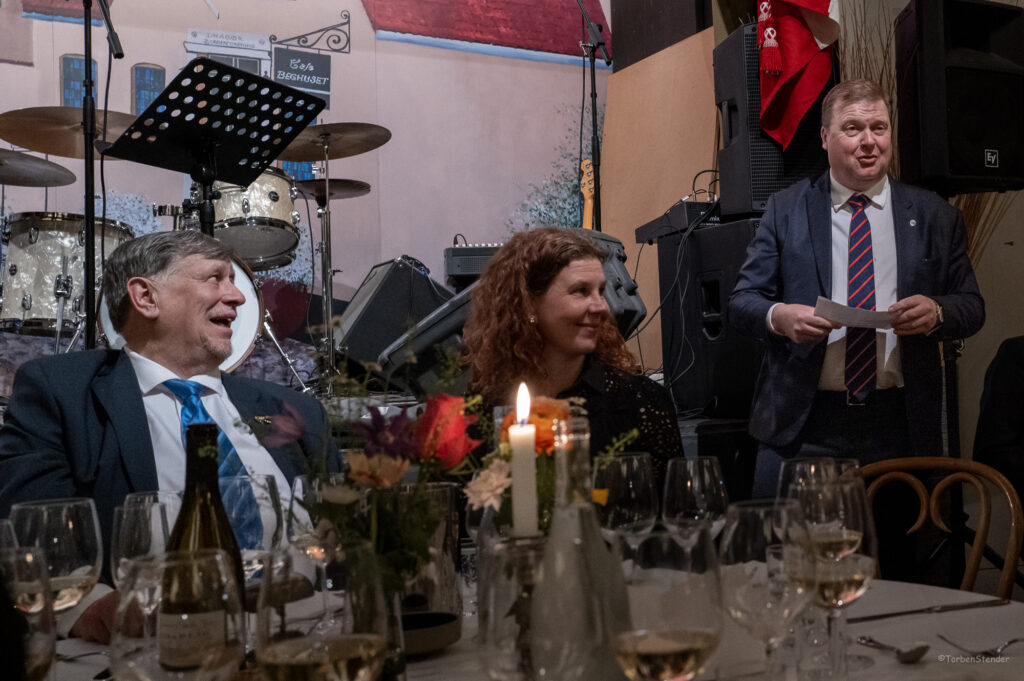 120 ars fødselsdag fest 30