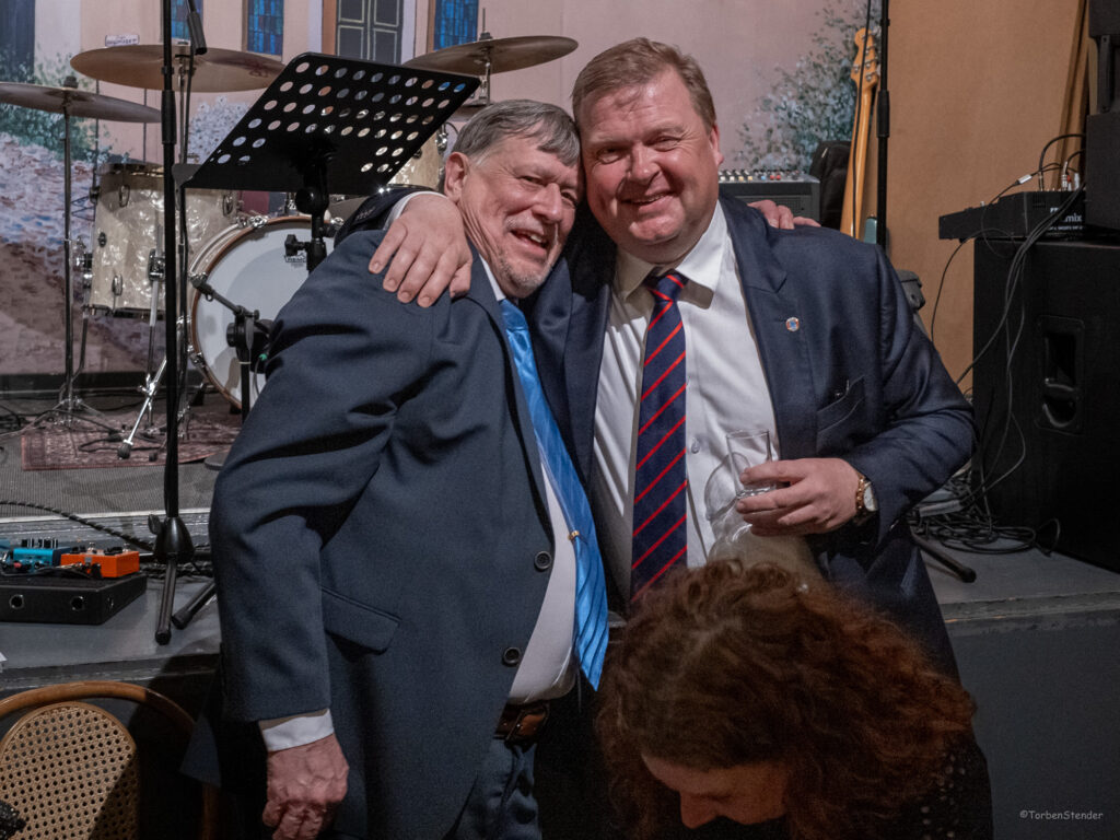 120 ars fødselsdag fest 31