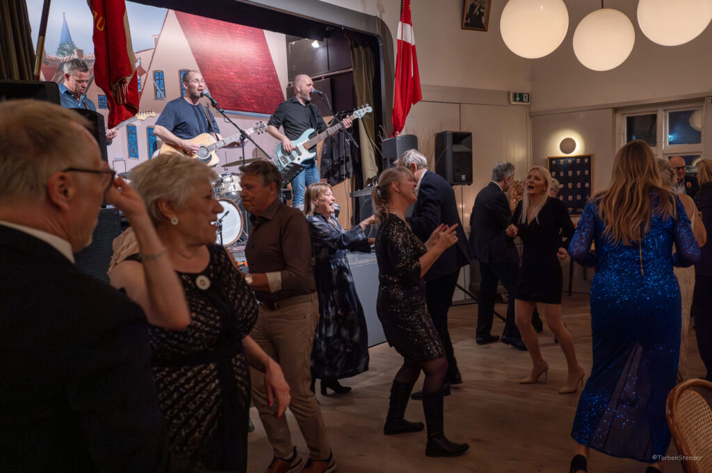 120 ars fødselsdag fest 36