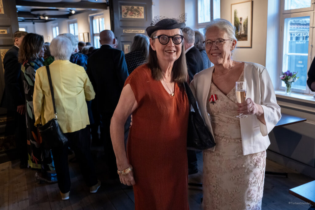 120 ars fødselsdag fest 6